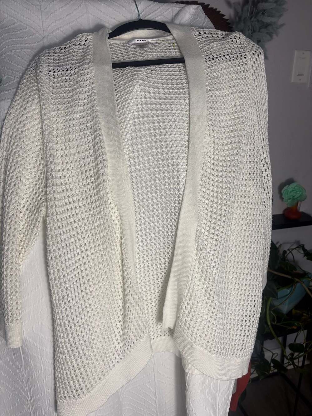 Alia Open Stitch Cardigan Size XL White Open Front Knit Sweater
